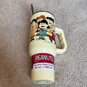 Peanuts Cream Tumbler with Character Design